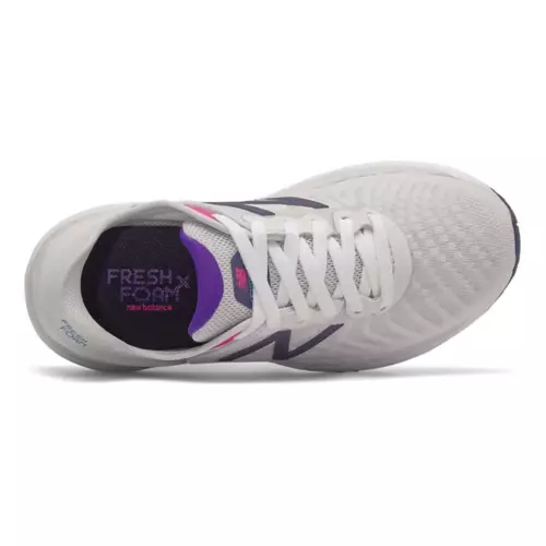 Kids' New Balance Fresh Foam 860v11 Running Shoes 2 Kids' New Balance Fresh Foam 860v11 Running Shoes - Image 2