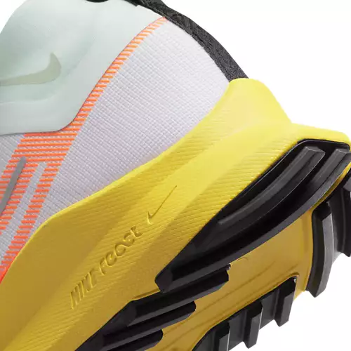 Men's Nike React Pegasus Trail 4 Waterproof Trail Running Shoes 7 Men's Nike React Pegasus Trail 4 Waterproof Trail Running Shoes - Image 7